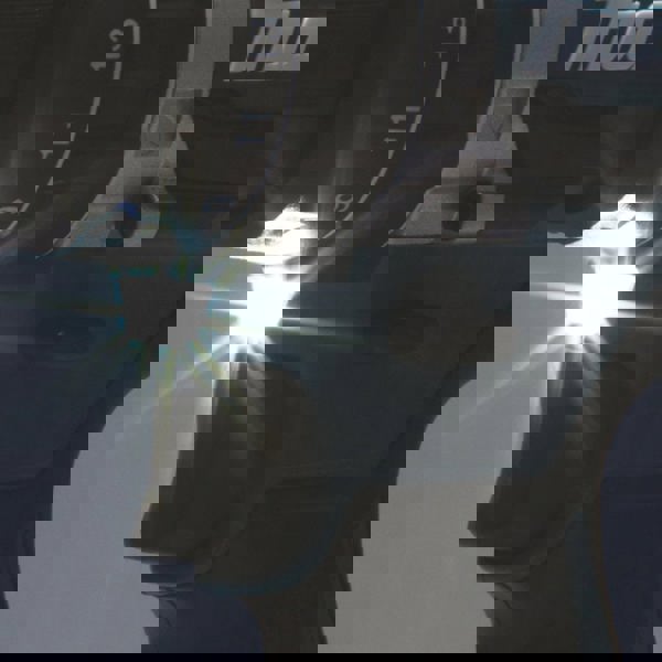 Σετ ηλεκτρικών εργαλείων Makita MAKITA.ZES.COMBO 18V (DHP484+DTW300) 3x5,0Ah DLX2359TJ1